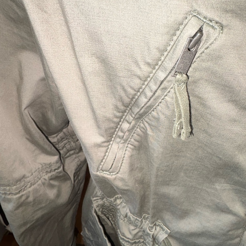 LOFT SIZE MEDIUM SAGE GREEN JACKET WITH MANY CUTE EXTRAS SEE PICS EUC - Picture 6 of 8